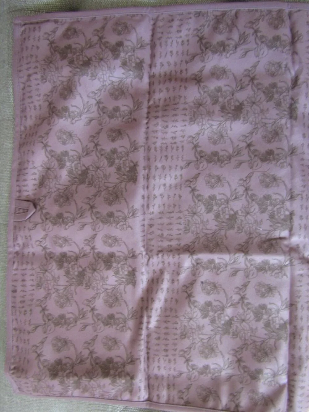 Johnny Was Calme Vintage Line Art Mauve Towel